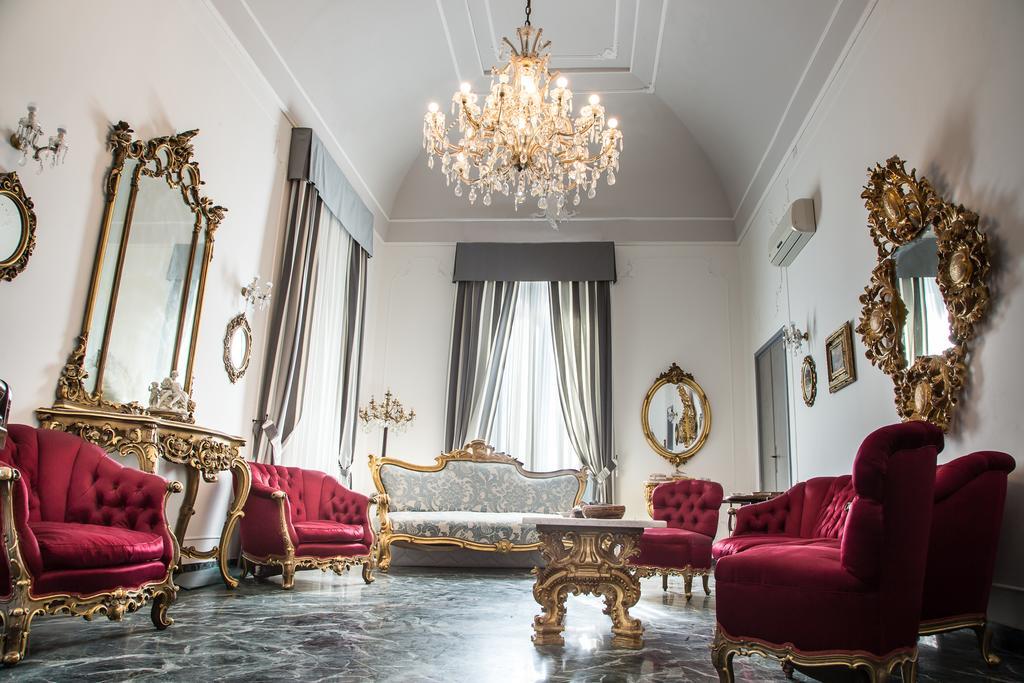 Bed & Breakfast Palazzo Angelelli 3*